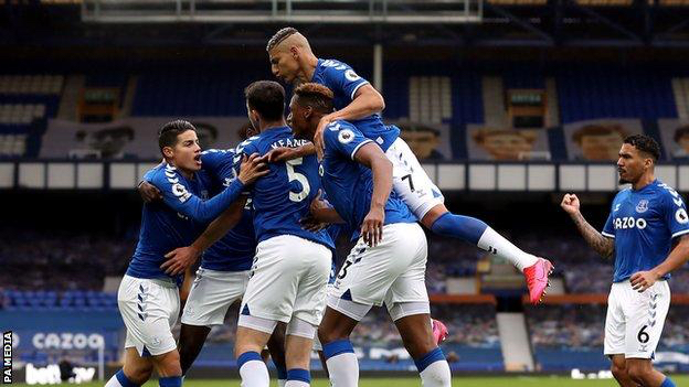 PRONOSTICI CALCIO SOUTHAMPTON-EVERTON
