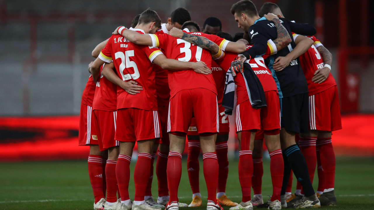 PRONOSTICO CALCIO UNION BERLINO-EINTRACHT FRANCOFORTE