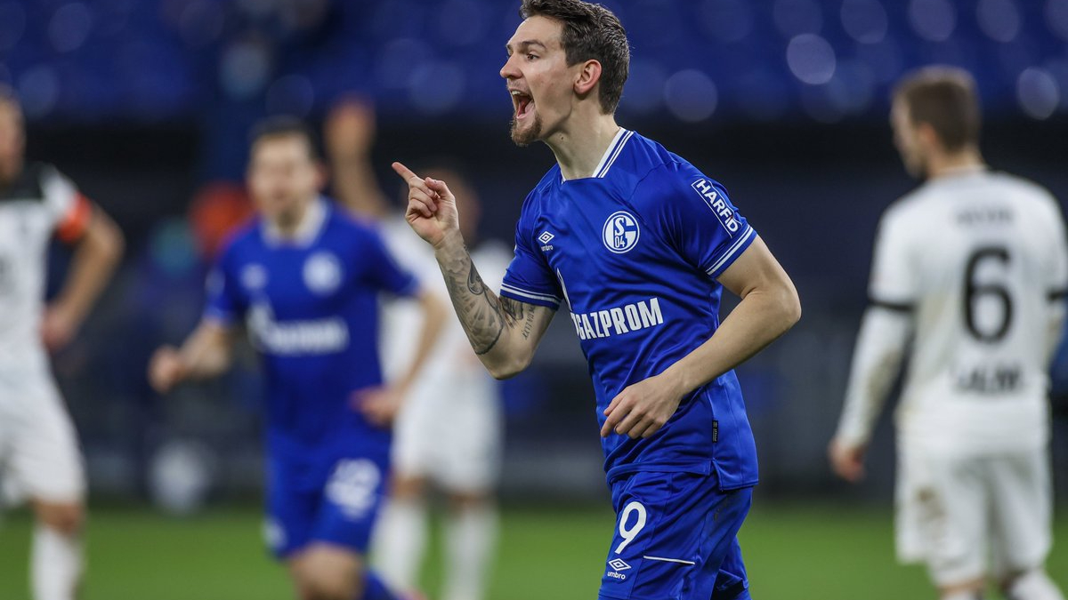 PRONOSTICO CALCIO HERTHA BERLINO-SCHALKE 04