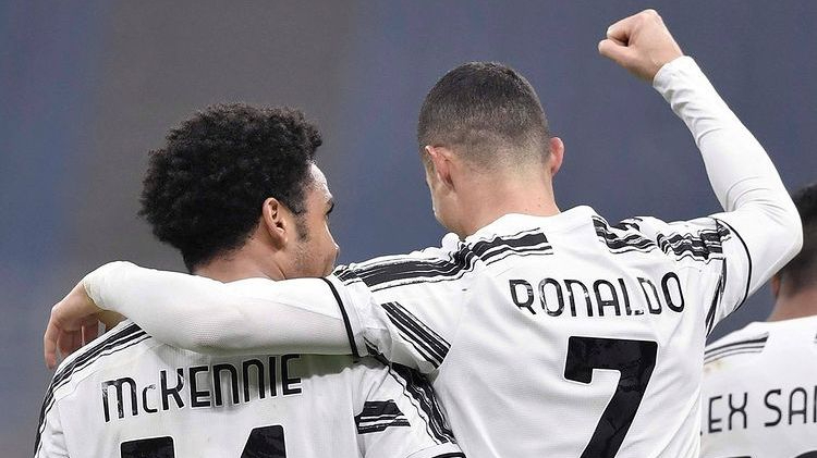 PRONOSTICO CALCIO JUVENUTS-CROTONE: POSTICIPO DEL LUNEDÌ SERA PRONOSTICO CALCIO JUVENUTS-CROTONE: POSTICIPO DEL LUNEDÌ SERA