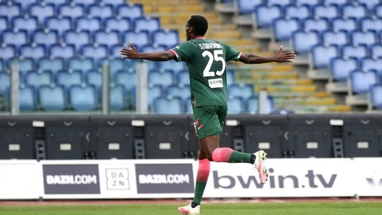 PRONOSTICO CALCIO CROTONE-BOLOGNA: SCONTRO TRA ROSSOBLÙ PRONOSTICO CALCIO CROTONE-BOLOGNA: SCONTRO TRA ROSSOBLÙ