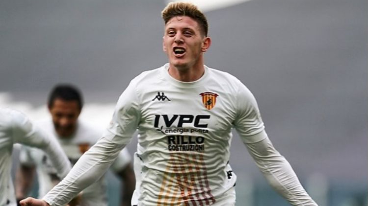 PRONOSTICO CALCIO BENEVENTO-PARMA: SCONTRO SALVEZZA DI SERIE A PRONOSTICO CALCIO BENEVENTO-PARMA: SCONTRO SALVEZZA DI SERIE A