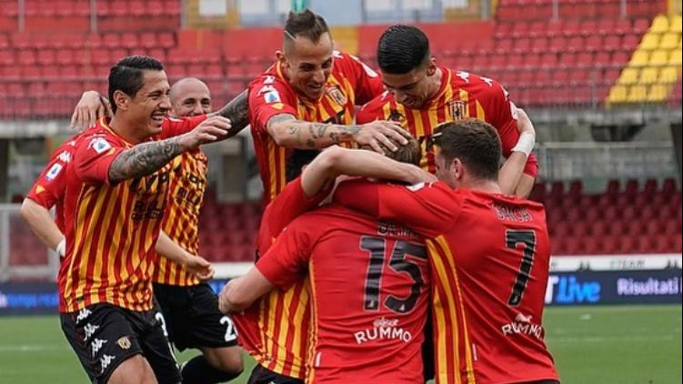 PRONOSTICO CALCIO BENEVENTO-SASSUOLO: SALVEZZA SEMPRE PIÙ VICINA PRONOSTICO CALCIO BENEVENTO-SASSUOLO: SALVEZZA SEMPRE PIÙ VICINA