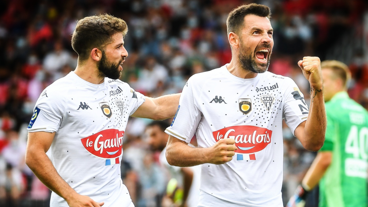 PRONOSTICI CALCIO ANGERS-NANTES: CLASSIFICA OPPOSTA!