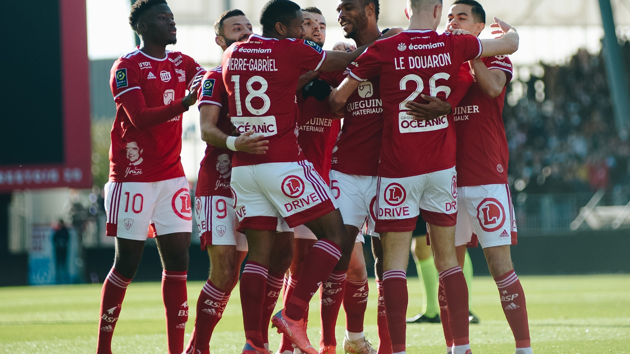 PRONOSTICI CALCIO BREST-SAINT ETIENNE: PADRONI DI CASA IN VOLATA!