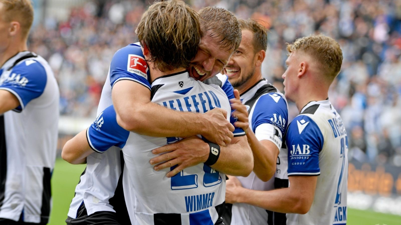 PRONOSTICI CALCIO BIELEFELD-COLONIA: FUGGIRE DALLA ZONA CALDA PRONOSTICI CALCIO BIELEFELD-COLONIA: FUGGIRE DALLA ZONA CALDA