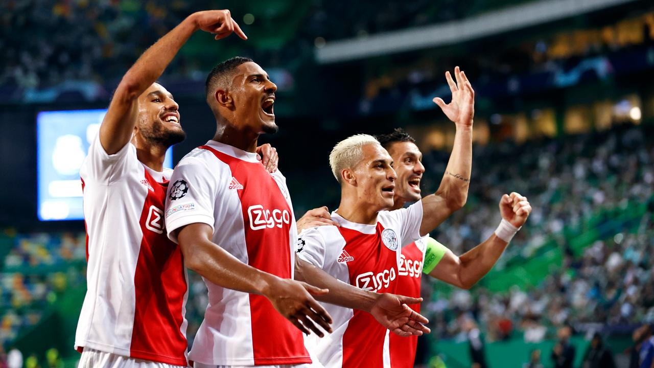 PRONOSTICI CALCIO AJAX-SPORTING: CONFRONTO TRA QUALIFICATE