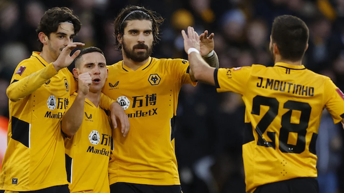 PRONOSTICI CALCIO BRENTFORD-WOLVES:SABATO POMERIGGIO DI PREMIER LEAGUE