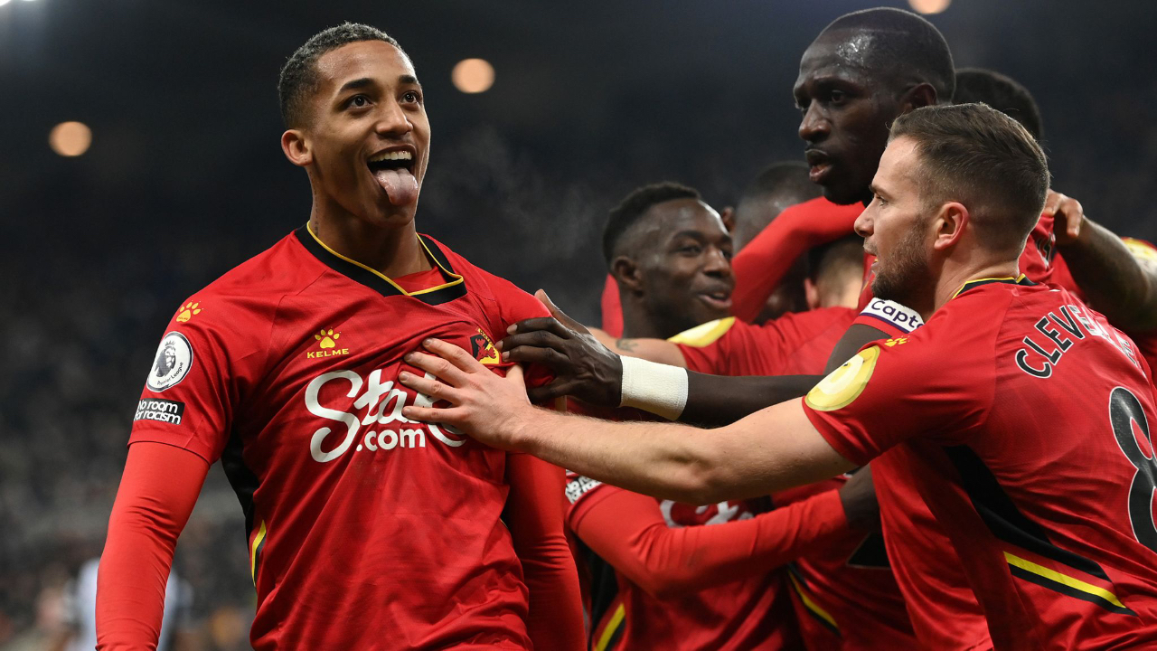 PRONOSTICI CALCIO BURNLEY-WATFORD: RECUPERO AL SAPOR DI SALVEZZA