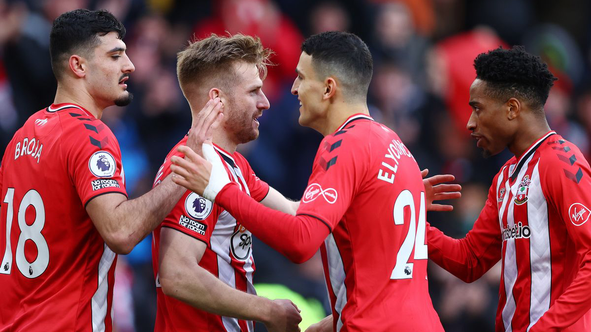 PRONOSTICI CALCIO ASTON VILLA-SOUTHAMPTON: POMERIGGIO DI PREMIER LEAGU