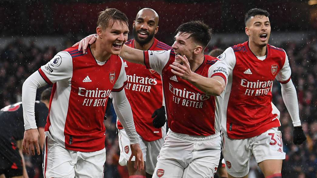 PRONOSTICI CALCIO ARSENAL-LIVERPOOL: BIG MATCH NEL RECUPERO DI PREMIER PRONOSTICI CALCIO ARSENAL-LIVERPOOL: BIG MATCH NEL RECUPERO DI PREMIER
