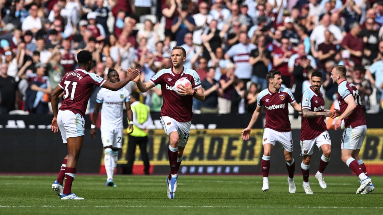 PRONOSTICI CALCIO NORWICH CITY-WEST HAM: ULTIMA CHIAMATA PER L’EUROPA PRONOSTICI CALCIO NORWICH CITY-WEST HAM: ULTIMA CHIAMATA PER L’EUROPA