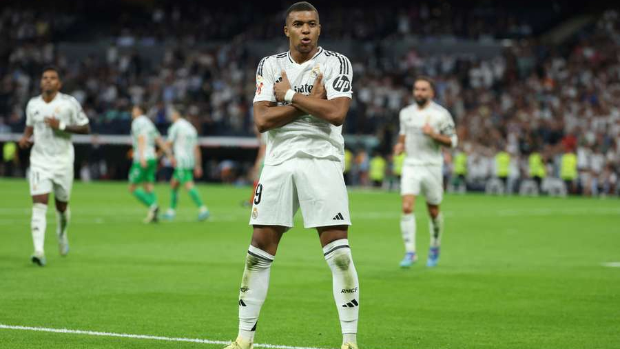 REAL MADRID-STOCCARDA: STATISTICHE, QUOTE E PRONOSTICO REAL MADRID-STOCCARDA: STATISTICHE, QUOTE E PRONOSTICO